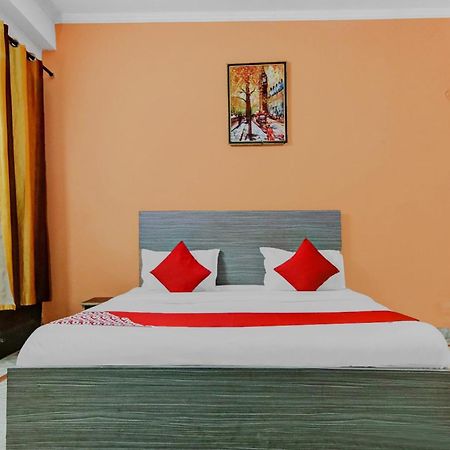 Hotel O Orlov Noida Eksteriør billede
