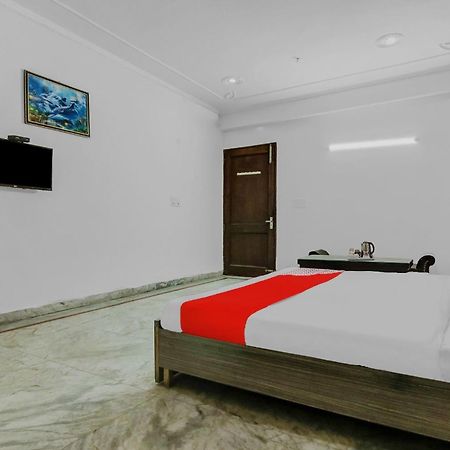 Hotel O Orlov Noida Eksteriør billede